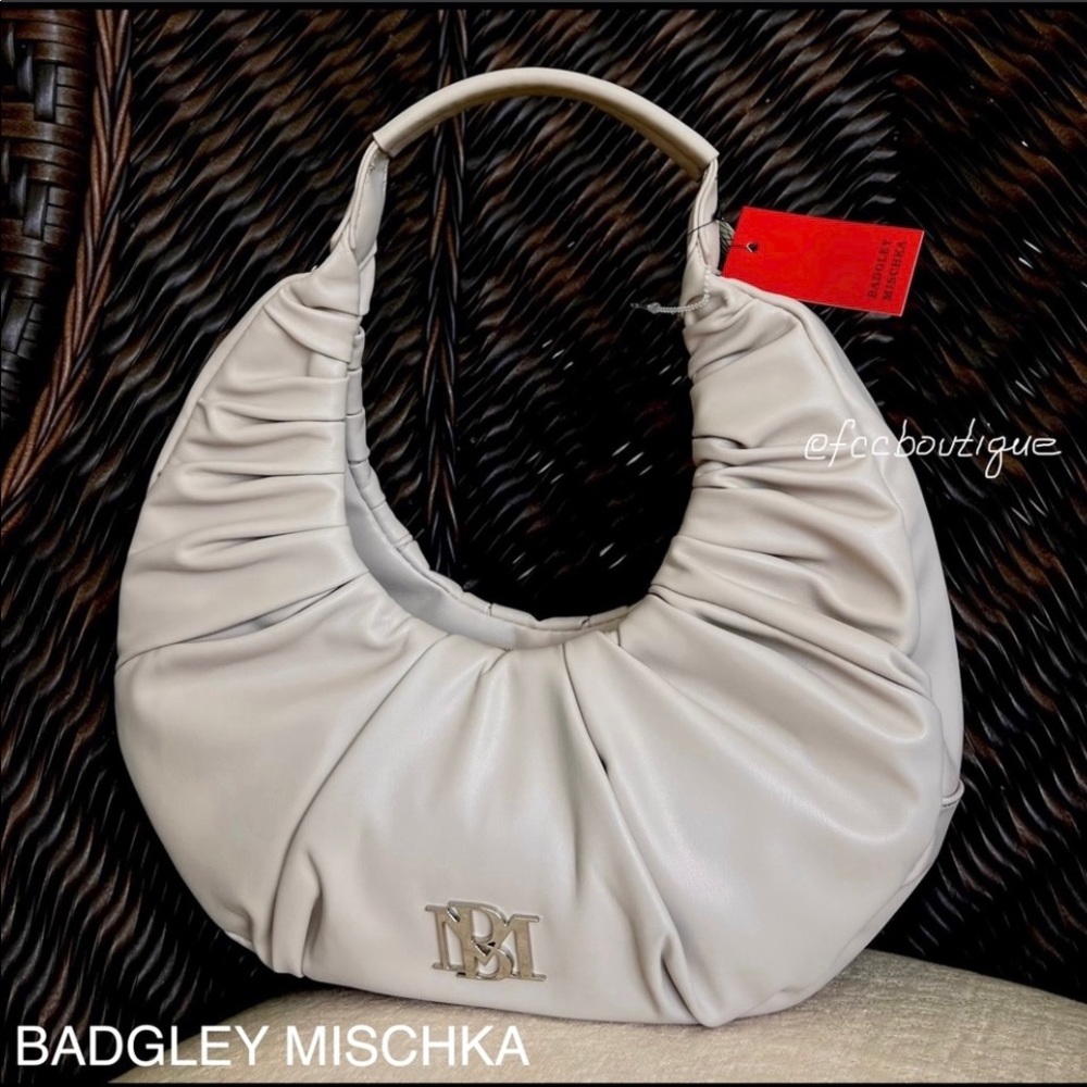BADGLEY MISCHKA pleats RUCHED shoulder HOBO bag light taupe